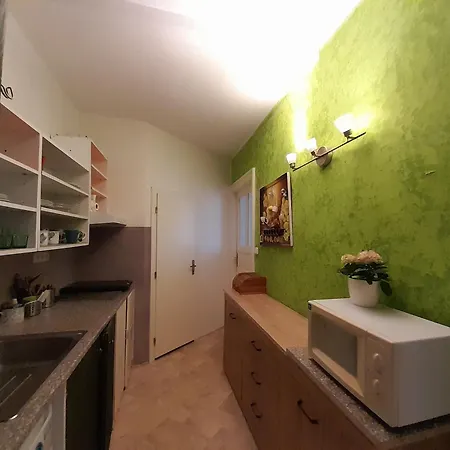 Apartman Nad Namestim Liberec Exterior photo